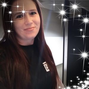 Meet your Posher, Kassandra